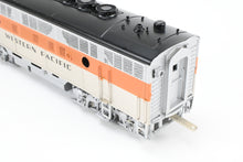 Load image into Gallery viewer, HO Brass Oriental Limited WP - Western Pacific EMD F3A/F3B/F3A 1500 HP Phase II/II Set Factory Painted California Zephyr Scheme