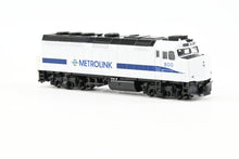 Load image into Gallery viewer, N Kato Metrolink EMD F40PH, Three Athearn Bombardier Coaches and One Control Car Factory Painted NO BOX