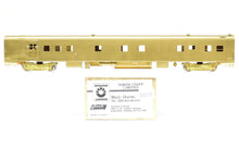 Load image into Gallery viewer, HO Brass Oriental Limited NP - Northern Pacific North Coast Limited Mail-Dorm #425 w/o Skirts