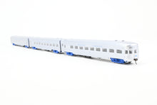 Load image into Gallery viewer, HO Plastic GHB International RDG - Reading Crusader 75th Anniversary 5 Car Set Factory Decorated - CARS ONLY - NO LOCOMOTIVE