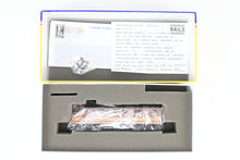 Load image into Gallery viewer, HO Athearn Genesis B&M – Boston & Maine EMD F-2A Passenger Scheme