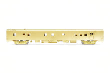 Load image into Gallery viewer, HO Brass Oriental Limited NP - Northern Pacific North Coast Limited Mail-Dorm #425 w/o Skirts