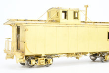 Load image into Gallery viewer, HO Brass OMI - Overland Models, Inc. Soo Line Plywood Sheath Single Side Window Caboose