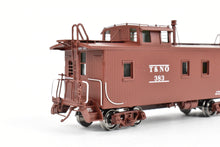 Load image into Gallery viewer, HO Brass CIL - Challenger Imports SP/T&NO - Texas & New Orleans Class C-30-2 Caboose Wood Side Slant Cupola FP #383
