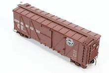 Load image into Gallery viewer, HO Brass CIL - Challenger Imports SP - Southern Pacific Class B-50-15 OB Wood Sheathed w/Murphy Roof FP #15021