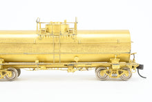 Load image into Gallery viewer, HO Brass OMI - Overland Models, Inc. Various Roads GATX 8,000 Gallon Insulated Single-Dome Tank Car 1941 Era