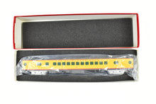 Load image into Gallery viewer, HO Brass Soho MILW - Milwaukee Road #480 Coach Custom Painted