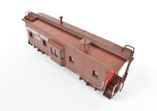 Load image into Gallery viewer, HO Brass CIL - Challenger Imports SP - Southern Pacific Bay Window Riveted Steel Caboose Class C-30-4 FP No. 1264