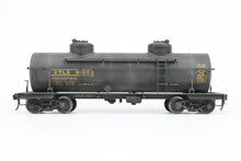 Load image into Gallery viewer, O Brass U.S. Hobbies Various Roads UTLX - Union Tank Lines 8,000 Gallon Double-Dome Tank Car Custom Painted & Weathered No. 91053