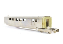 Load image into Gallery viewer, HO Brass NPP - Nickel Plate Products CB&Q - Burlington Route Pioneer Zephyr Coach 500 Add-On