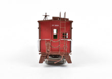 Load image into Gallery viewer, HO Brass CIL - Challenger Imports SP - Southern Pacific Bay Window Riveted Steel Caboose Class C-30-4 FP No. 1264