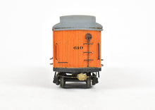 Load image into Gallery viewer, HO La Belle Woodworking IT - Illinois Terminal Freight/Baggage Trailer Built and Painted #610