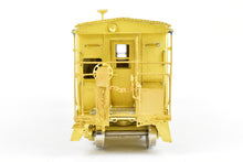 Load image into Gallery viewer, HO Brass OMI - Overland Models, Inc. D&H - Delaware & Hudson Bay Window Caboose #35816 (Ex. C 371-380)