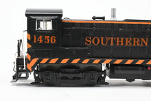 Load image into Gallery viewer, HO Brass Hallmark Models SP – Southern Pacific Baldwin S-12 Diesel Switcher Custom Painted REBOXX