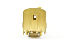 Load image into Gallery viewer, HO Brass Oriental Limited NP - Northern Pacific North Coast Limited #450 Lunch-Counter Lounge