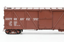 Load image into Gallery viewer, HO Brass CIL - Challenger Imports SP - Southern Pacific Class B-50-15 OB Wood Sheathed w/Murphy Roof FP #15021