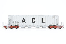 Load image into Gallery viewer, HO Brass CON OMI - Overland Models, Inc. ACL - Atlantic Coast Line 135-Ton Covered Hopper Factory Painted No. 500000