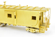 Load image into Gallery viewer, HO Brass OMI - Overland Models, Inc. D&H - Delaware & Hudson Bay Window Caboose #35816 (Ex. C 371-380)