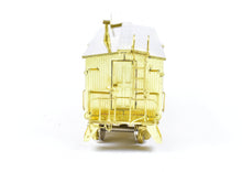 Load image into Gallery viewer, HO Brass OMI - Overland Models, Inc. CStP M&O C&NW Wood Bay-Window Caboose #6076 Omaha Rd