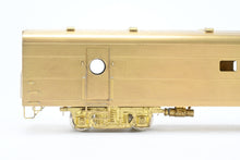 Load image into Gallery viewer, HO Brass The Palace Car Company MILW - Milwaukee Road 85' Full RPO #2175