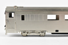 Load image into Gallery viewer, HO Brass Soho ATSF - Santa Fe 3117 Budd Coach-Club Lounge Car