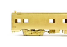 Load image into Gallery viewer, HO Brass Oriental Limited NP - Northern Pacific North Coast Limited #450 Lunch-Counter Lounge