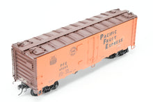 Load image into Gallery viewer, O Brass PSC - Precision Scale Co. PFE - Pacific Fruit Express 40’ Steel Reefer with Wood Roof Walk Circa 1945 CP No. 45885