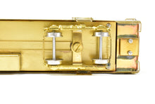 Load image into Gallery viewer, HO Brass Oriental Limited NP - Northern Pacific North Coast Limited Mail-Dorm #425 w/o Skirts