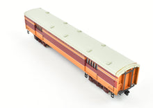 Load image into Gallery viewer, HO Brass CON PSC - Precision Scale Co. Milwaukee Road 1939 Hiawatha 60' Express Baggage Factory Painted