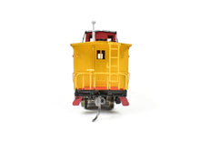 Load image into Gallery viewer, HO Brass OMI - Overland Models, Inc. Soo - Soo Line Shorty Wood Sheath Caboose FP No. 293