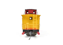 Load image into Gallery viewer, HO Brass OMI - Overland Models, Inc. Soo - Soo Line Shorty Wood Sheath Caboose FP No. 293