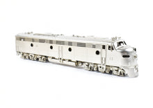 Load image into Gallery viewer, HO Brass Oriental Limited CB&Q - Burlington Route EMD E9A 2000 HP Factory Plated