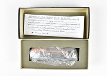 Load image into Gallery viewer, HO Brass Hallmark Models GN - Great Northern Baldwin VO-1000 Diesel Switcher CP Wrong Box