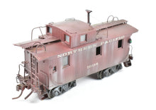 Load image into Gallery viewer, HO Brass PFM - United NP - Northern Pacific Wood Caboose Custom Painted