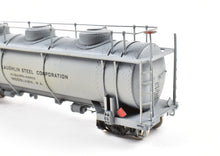 Load image into Gallery viewer, HO Brass NorthWest Short Line Jones & Laughlin 20,000 Gallon 3 Dome Tank Car CP ReBoxx