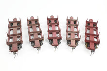 Load image into Gallery viewer, HO Kadee Quality Products Various Roads Logging Car 5-Pack Custom Built & Painted in REBOXX