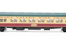Load image into Gallery viewer, N Microtrains Line Napa Valley Wine Train 4-Pack w/Bonus FT Powered A-unit
