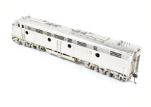 Load image into Gallery viewer, HO Brass Oriental Limited CB&Q - Burlington Route EMD E9A 2000 HP Factory Plated