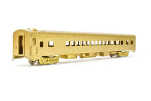 Load image into Gallery viewer, HO Brass Oriental Limited NP - Northern Pacific North Coast Limited 56-Seat Coach #500 w/o Skirts