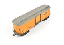 Load image into Gallery viewer, HO La Belle Woodworking ITS - Illinois Terminal System Freight/Baggage Trailer Built and Painted #717