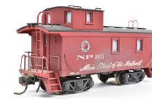 Load image into Gallery viewer, HO Brass NWSL - NorthWest Short Line NP - Northern Pacific Wood Sided Caboose Custom Painted No. 1611