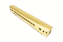 Load image into Gallery viewer, HO Brass Oriental Limited NP - Northern Pacific North Coast Limited 56-Seat Coach #500 w/o Skirts