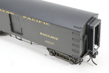 Load image into Gallery viewer, HO Brass Beaver Creek SP - Southern Pacific Silk and Tea Car FP No. 6617 REBOXX