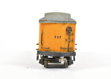 Load image into Gallery viewer, HO La Belle Woodworking ITS - Illinois Terminal System Freight/Baggage Trailer Built and Painted #717