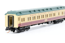 Load image into Gallery viewer, N Microtrains Line Napa Valley Wine Train 4-Pack w/Bonus FT Powered A-unit