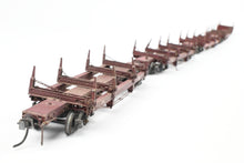 Load image into Gallery viewer, HO Kadee Quality Products Various Roads Logging Car 5-Pack Custom Built & Painted in REBOXX