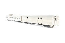 Load image into Gallery viewer, HO Brass NPP - Nickel Plate Products CB&Q - Burlington Route WP & D&RGW California Zephyr Dome-Observation Baggage Set