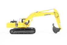 Load image into Gallery viewer, HO Brass CMC - Classic Mint Collectibles #14007 Komatsu PC400LC-7 FP Yellow/Decorated SERIAL NUMBER 1!