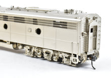 Load image into Gallery viewer, HO Brass Oriental Limited CB&Q - Burlington Route EMD E9A 2000 HP Factory Plated