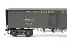 Load image into Gallery viewer, HO Brass Beaver Creek SP - Southern Pacific Silk and Tea Car FP No. 6617 REBOXX